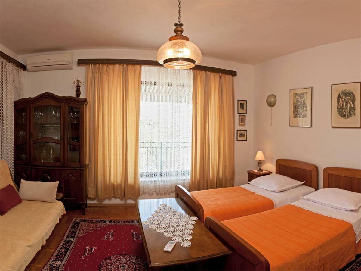 Apartments-Curkovic Трогір Екстер'єр фото