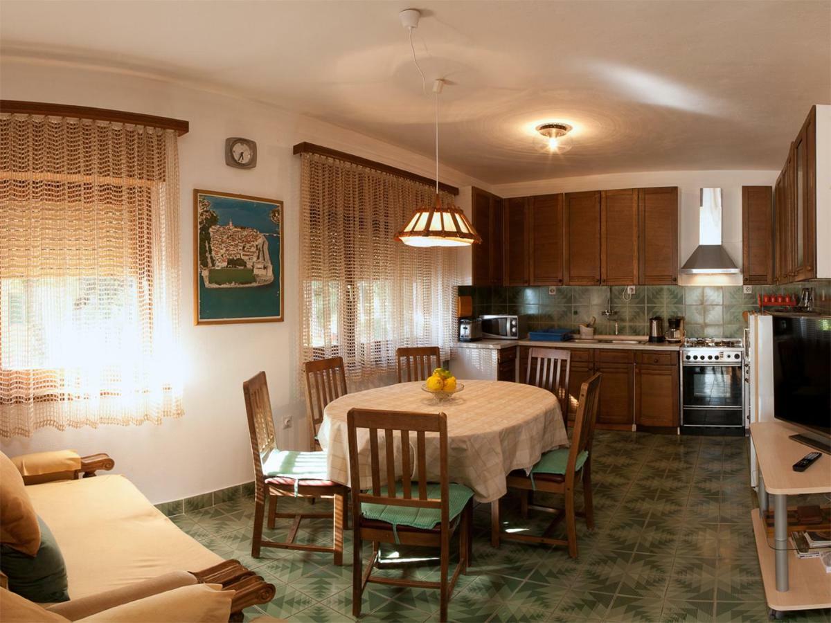 Apartments-Curkovic Трогір Екстер'єр фото